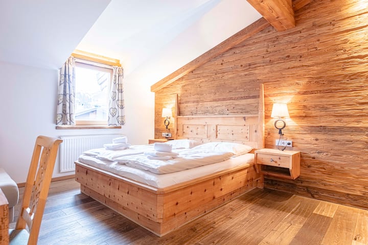 ตัวอย่าง PENTHOUSE WILDER KAISER - VILLAGE RESORT Kitzbuhel by ALPS resort