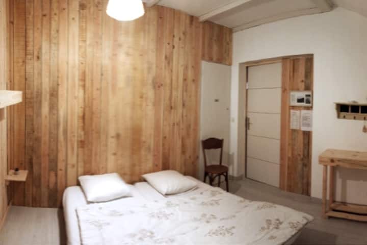 Chambre Cocoon "La Sacha" Rdc  Pour 2 Pers. - Saint-Jean-en-Royans
