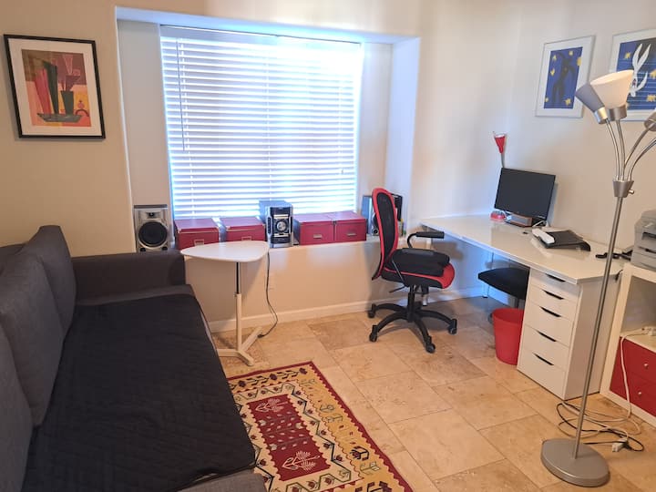 Chumba cha kulala / ofisi ya 3