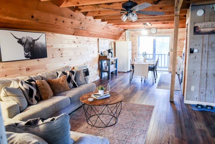 Tranquil escape-AFrame-Petfriendly_DBNF/RRG - Cabins for Rent in ...