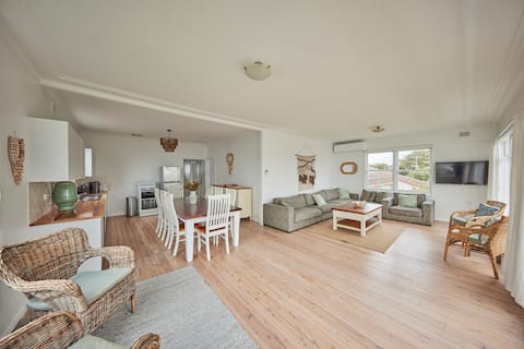 Bill's Beach House