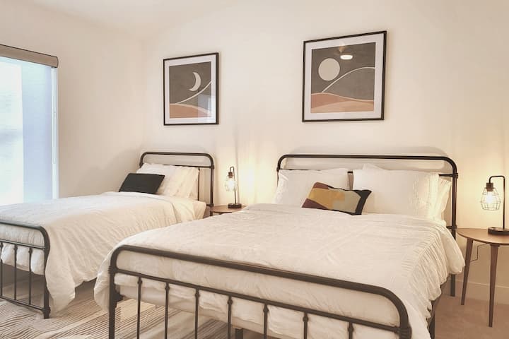 Dormitorio 3 de 3
Cama tamaño queen 
con cama doble