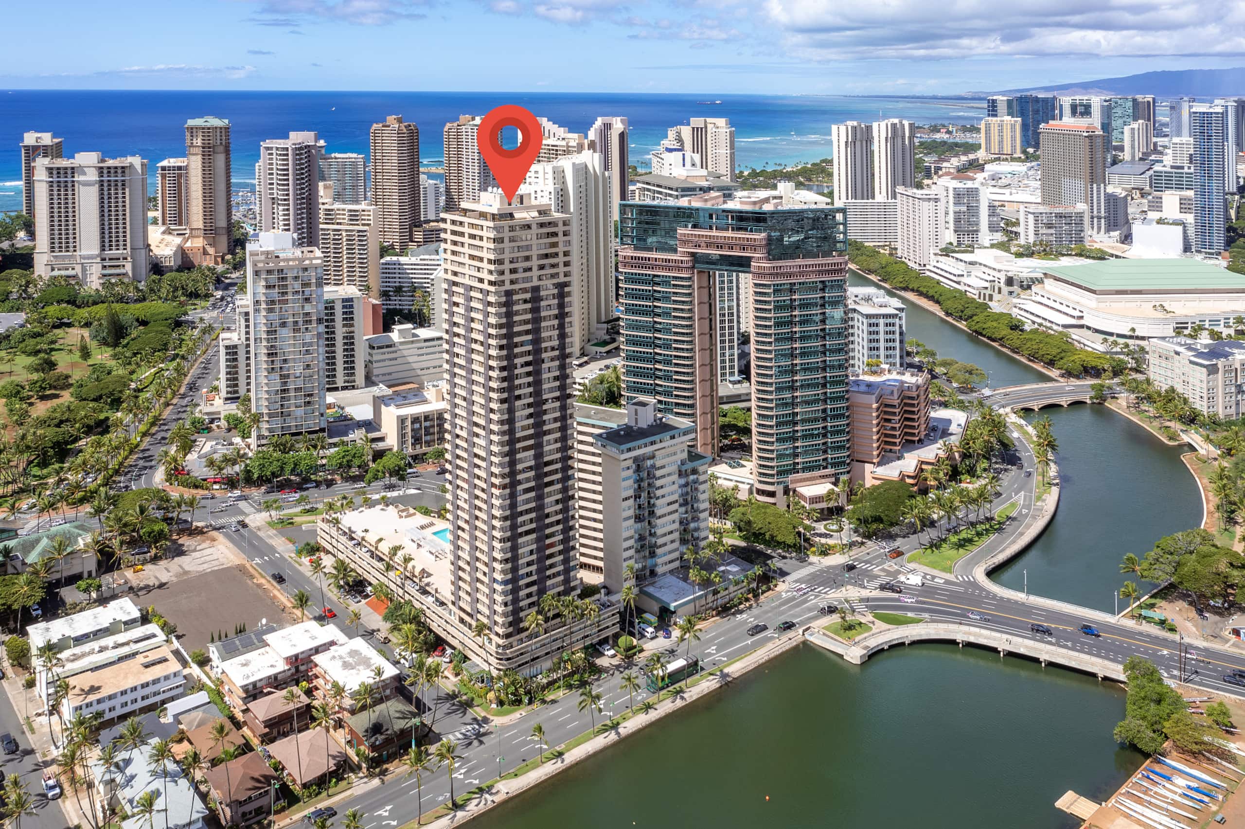 Condo in Honolulu · ★4.79 · Studio · 1 bed · 1 private bath - Image 28