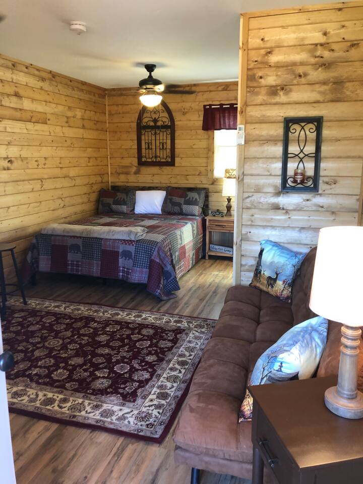 Moravian Mill Cabin/Tiny Home Joy Cabin 3 Tiny houses for Rent in