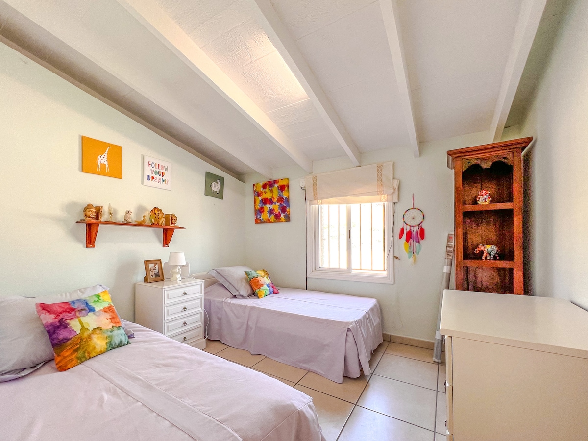 საძინებელი 4