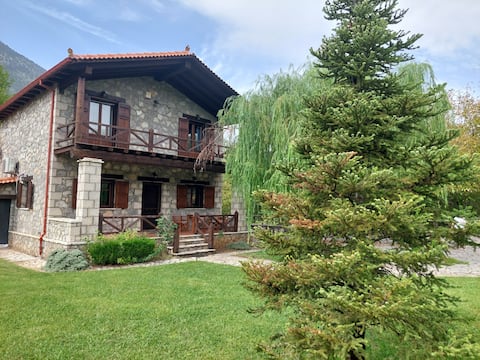 Lilea Country House (Lilaia Parnassos)