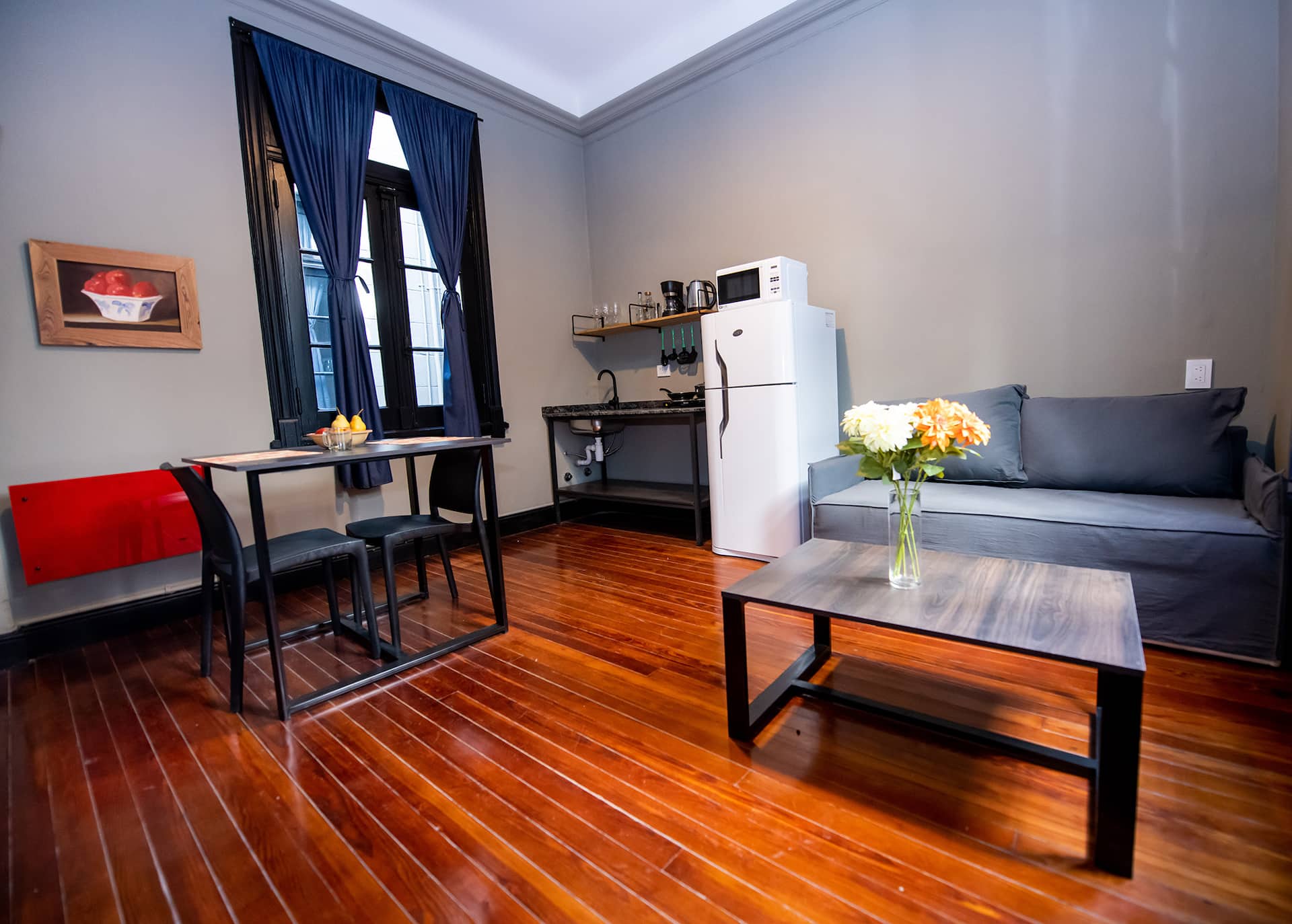 Two-room apartment in Monserrat