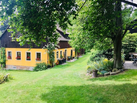 Beliebte Airbnb-Anzeige: Vacation home - quietly and idyllically located in Sebnitz