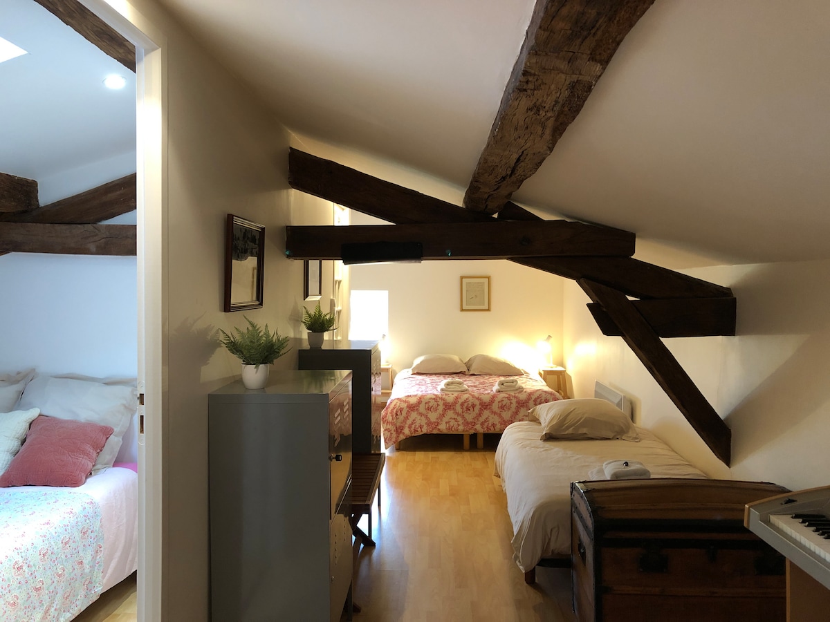 Bedroom "Dortoir" with window overlooking the valley: double bed 140x190 and 2 single beds 90x190. 
Private bathroom with shower, toilet and sink. 