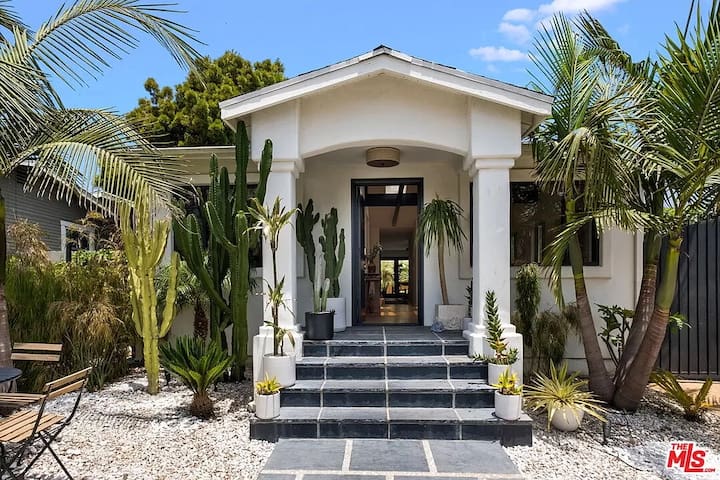 The Cactus House – in the heart of Venice beach