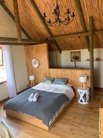 Beautiful Beach House with views in Nature Reserve gallery image 2