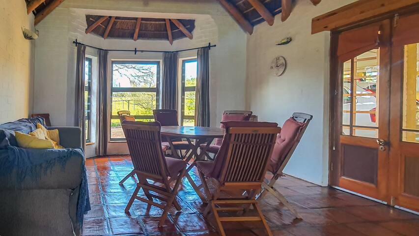 Holiday House on a dam in a secure country estate gallery image 4