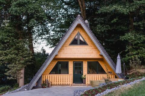 Blockhaus BergesGlück, forest edge, fireplace, Sauerland