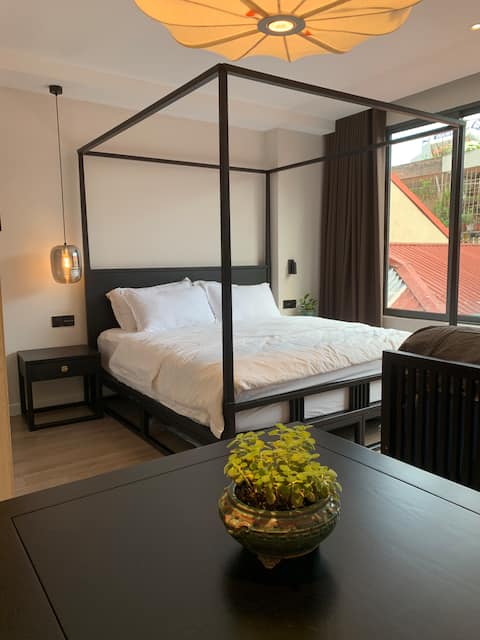 Serviced Studio, Modern Asian-Inspired 4B