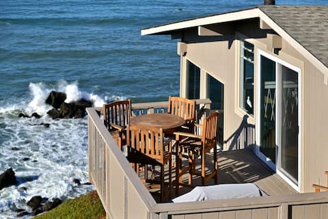 EPIC VIEWS Absolute Oceanfront Bluff Crashing Surf