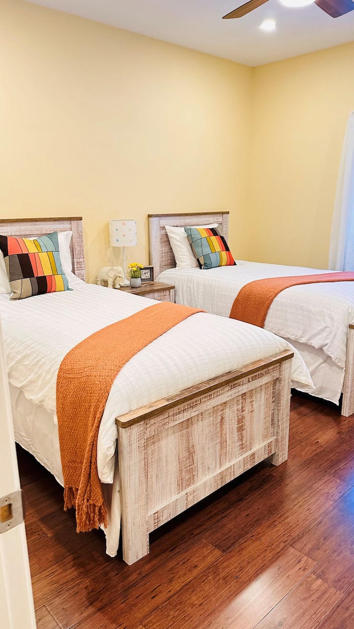 Dhomë gjumi 2 me dy krevate tek 