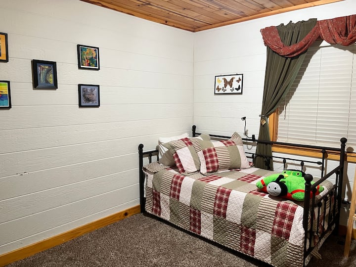 غرفة النوم 1