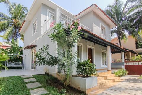3BHK Villa, 5 min walk to beach