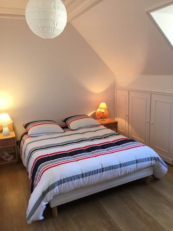 Saint Malo:  Deux Chambres Chaleureuses - Saint-Malo