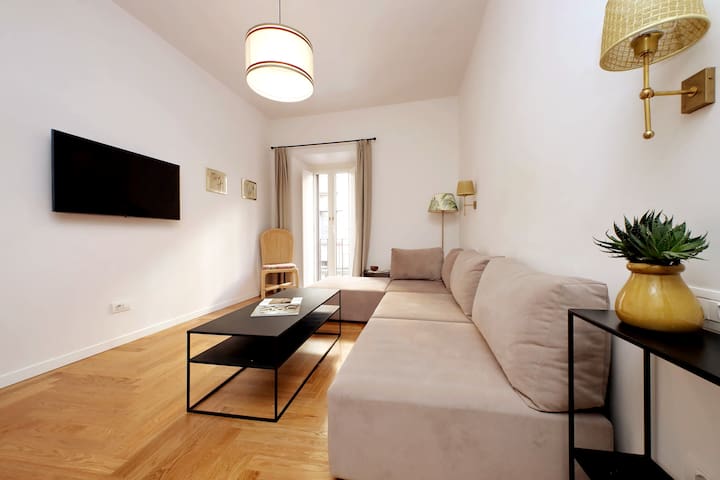 Torre Vecchiarelli – apartment 1 gallery image 3