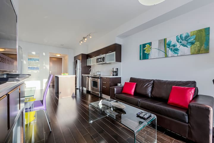 Junior 2 Bedroom Condo Sleep 6 Near Eaton, U Of T - Toronto