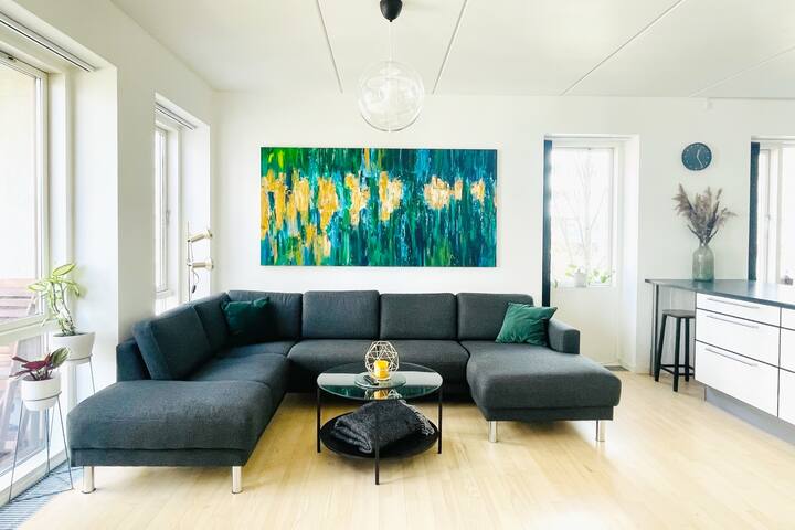 Design 3-bedroom 103m2 flat by Bella Center gallery image 3