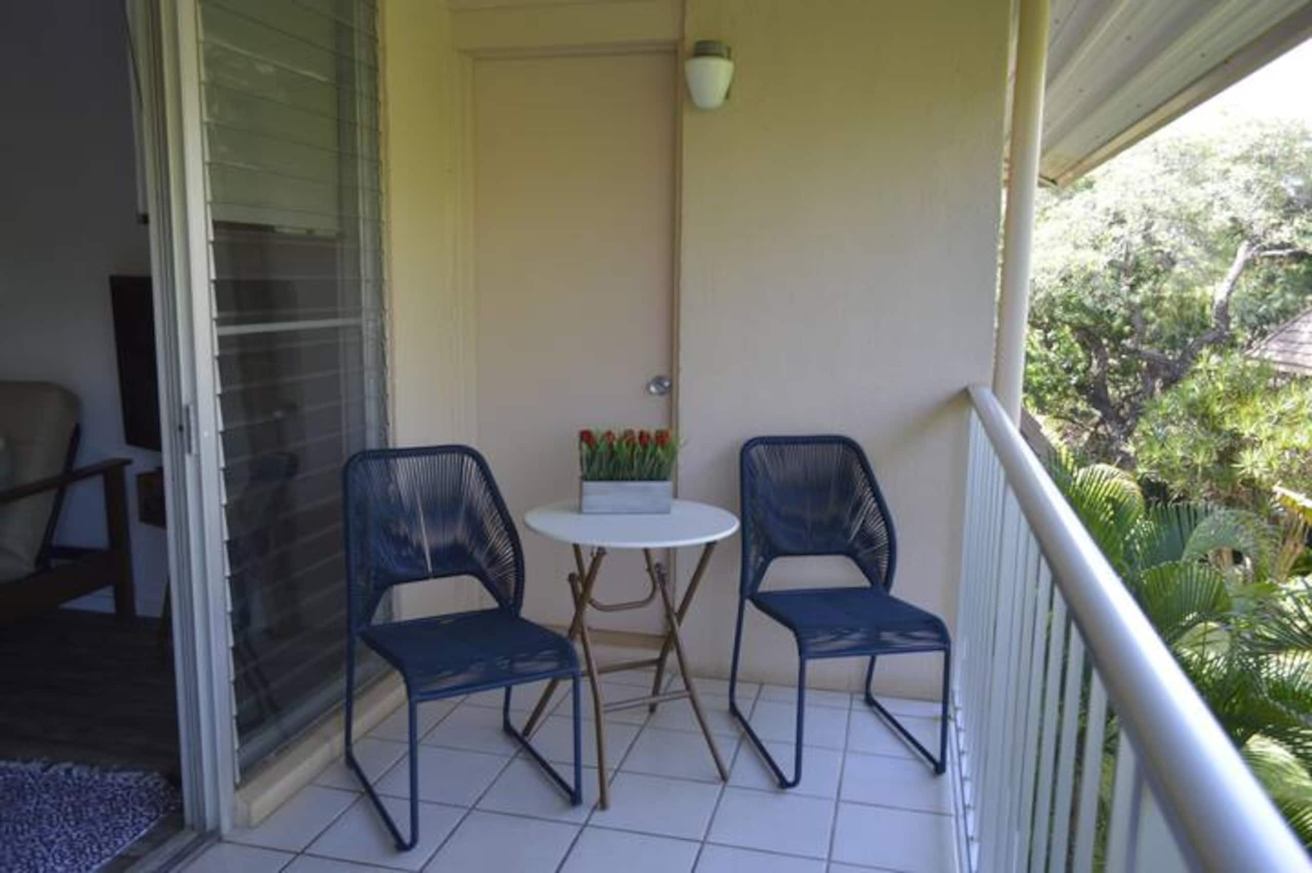Condo in Kihei · ★4.9 · Studio · 2 beds · 1 private bath - Image 11