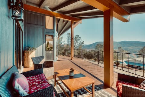 Wake up to Stunning Marina Views @ Lake Oroville