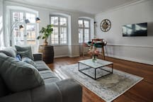 Elegant and bright, parking, central, comfortable rental in Strasbourg