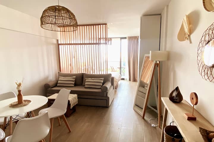 Departamento de 1 dormitorio en Chacarita con piscina y laundry