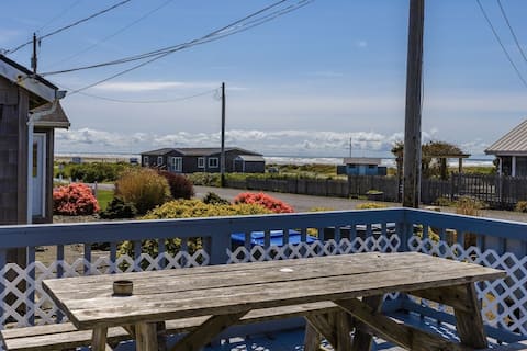 Beach Cabin with a Hot Tub and ocean view.