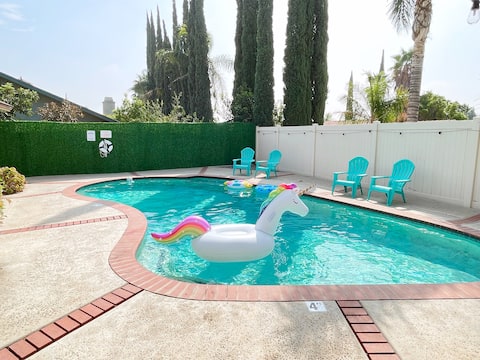 Family Pool Home near Yaamava | Billiard & Games