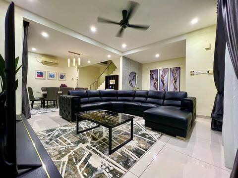 Semi-D Homestay Perfect for Muslim Family Vacation