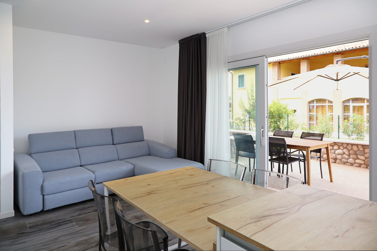 Top performing Airbnb: La Giara Rossa Apartments - 1 in Bardolino