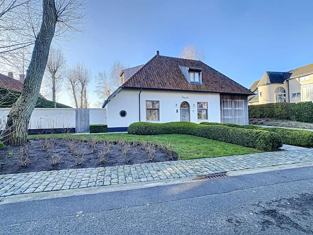 Huys Médard managed Airbnb listing 1