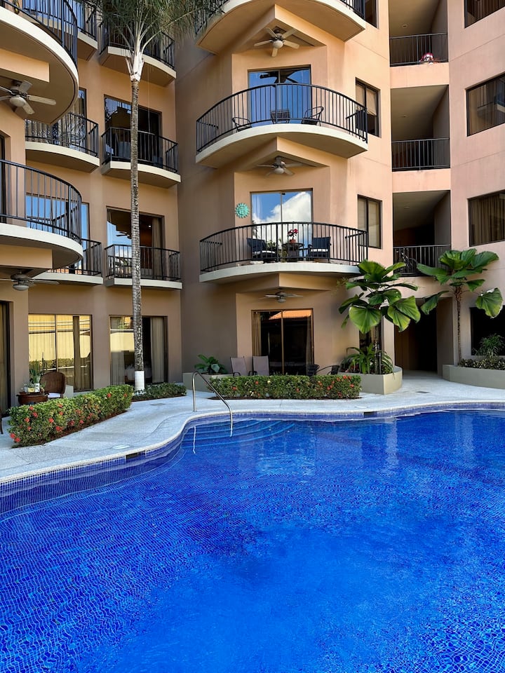 Jacó Luxury Condo Central 2 Pools, Near Beach Condominiums for