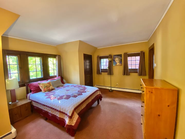 غرفة النوم 1