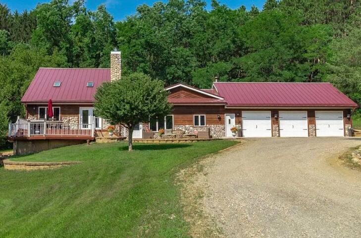 Seclusion/Luxury/Amenities. {Welcome to Malbec} gallery image 4