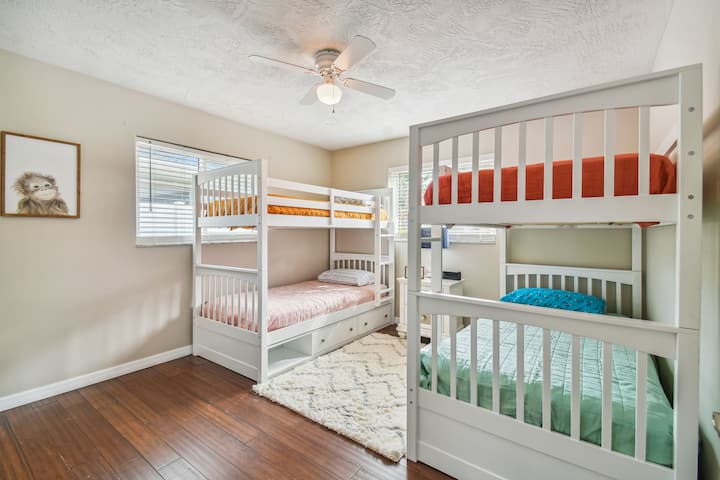 Chumba cha Kitanda cha Bunk - nzuri kwa watoto