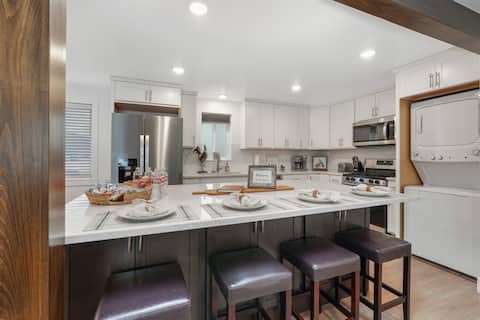 Culinary Kitchen, LUX Cozy home, Pet Friendly!