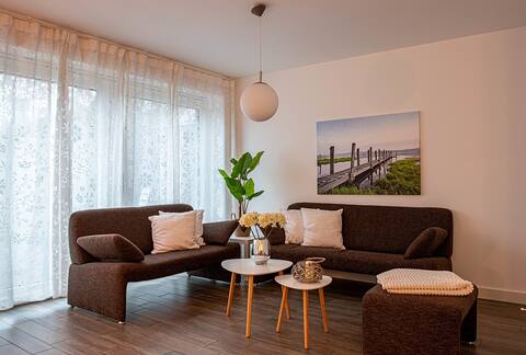 150 sqm house (4 BR) including sauna, parking space