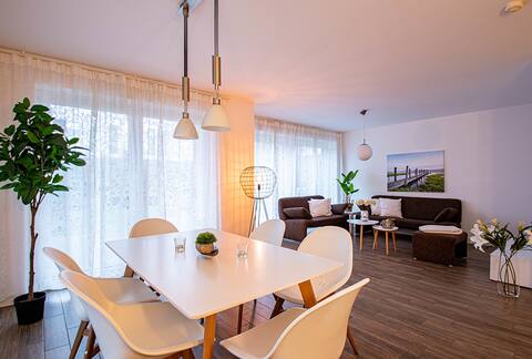 150 sqm house (4 BR) including sauna, parking space