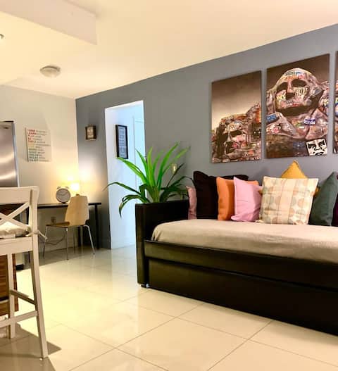 Top performing Airbnb: Moderno apartamento the best zone in Miami in Bird Grove East