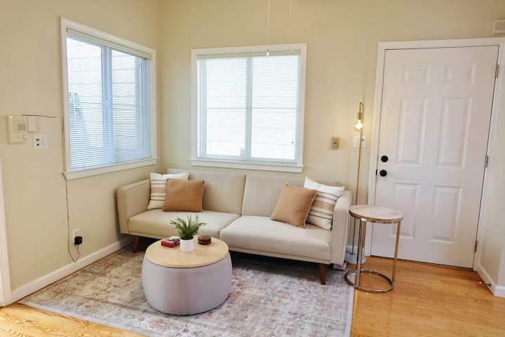 Cottage In Nob Hill, Centrally-located! - San Francisco, CA