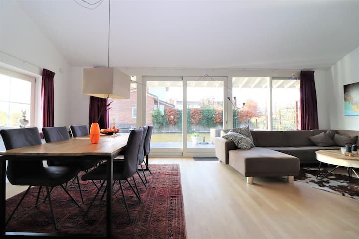 Spacious House In Quiet Area With Free Parking - Gouda