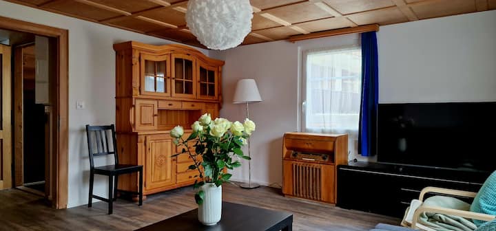 Milez - Cosy Modern Apartment In The Mountains - Suiza