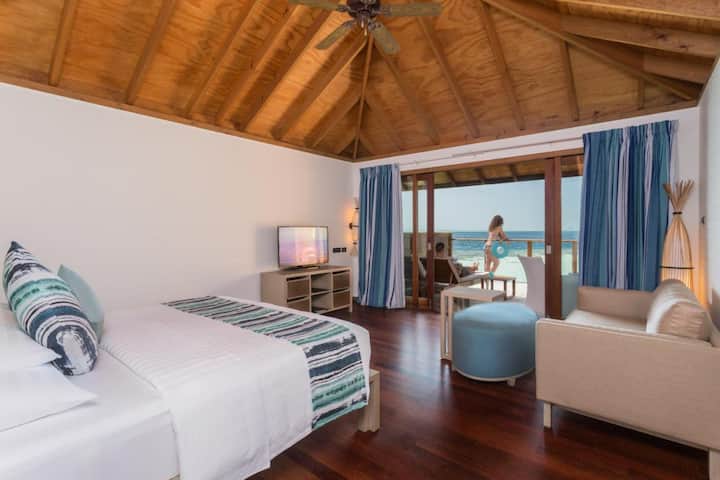Water Villa With Jacuzzi (Adults Only) - Maldivas