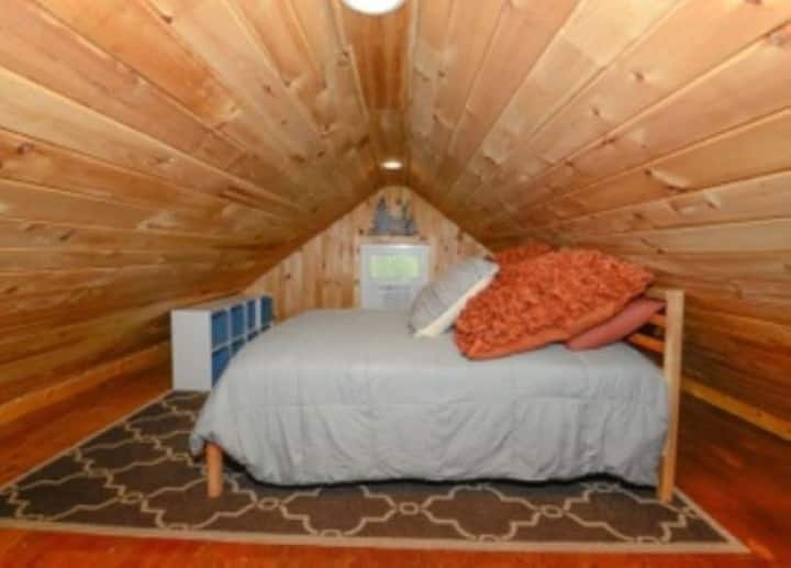 საძინებელი 1