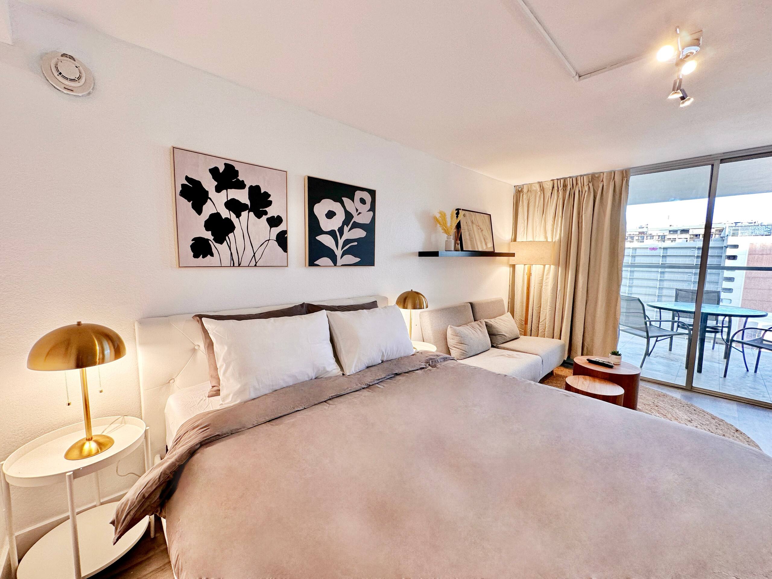 Condo in Honolulu · ★4.91 · Studio · 2 beds · 1 bath - Image 6