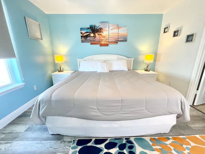 主卧配有舒适的床垫！ ！ 